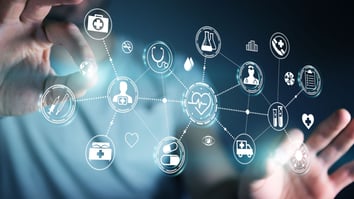 Sanità e intelligenza artificiale, impatti, vantaggi, scenari di una rivoluzione senza precedenti